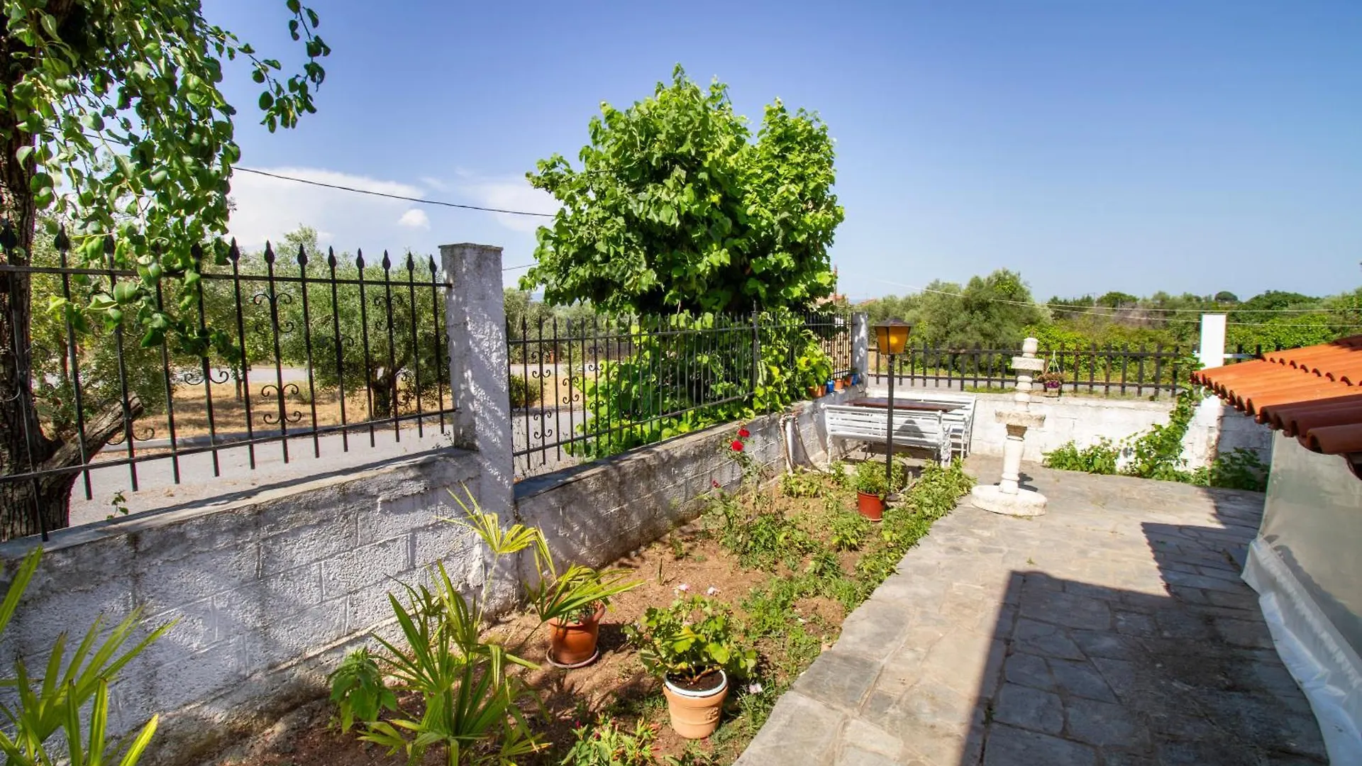 Eden Park By Rentalspro Services- Sozopoli Halkidiki 0*,  Greece